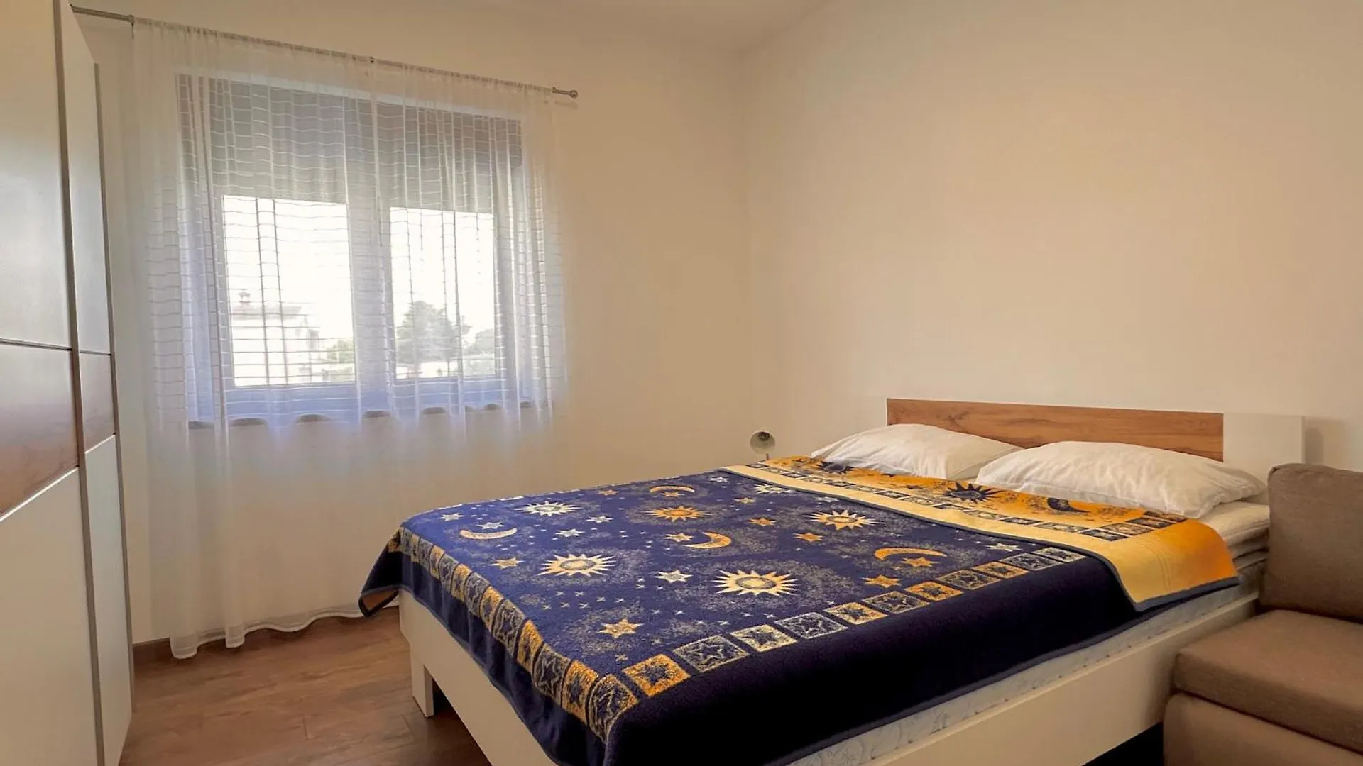 Coastal Family Escape In Turanj, Croatia Apartamento Croácia