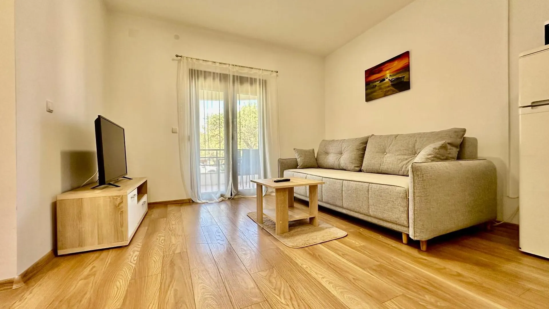 Coastal Family Escape In Turanj, Croatia Apartamento