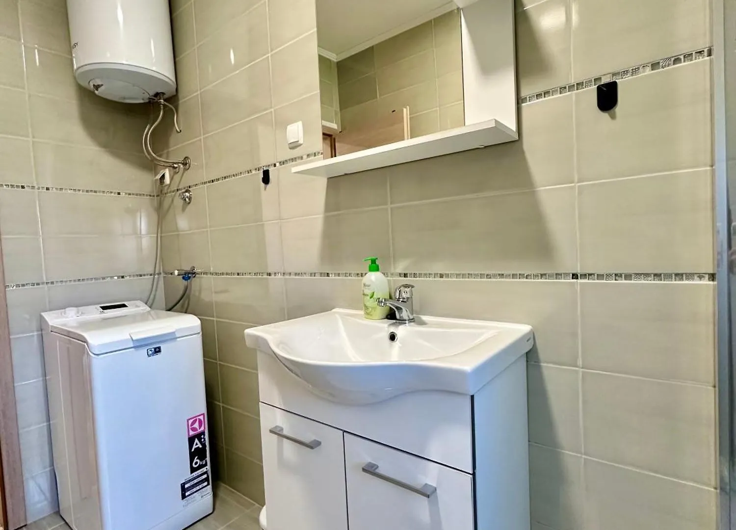 Coastal Family Escape In Turanj, Croatia Apartamento Croácia